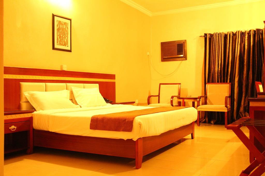 Hotel Rosebud Abuja Eksteriør billede